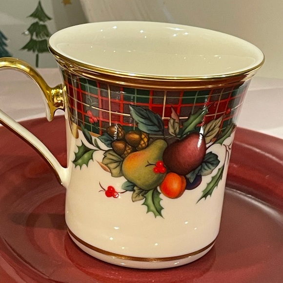 Lenox Holiday Tartan Coffee Or Tea Mug Cup - cute Gift Basket Item! - Picture 2 of 7